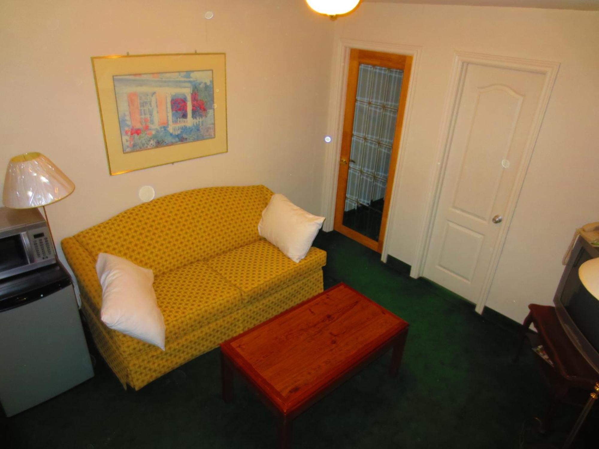 Canadiana Motel Hanover Ngoại thất bức ảnh
