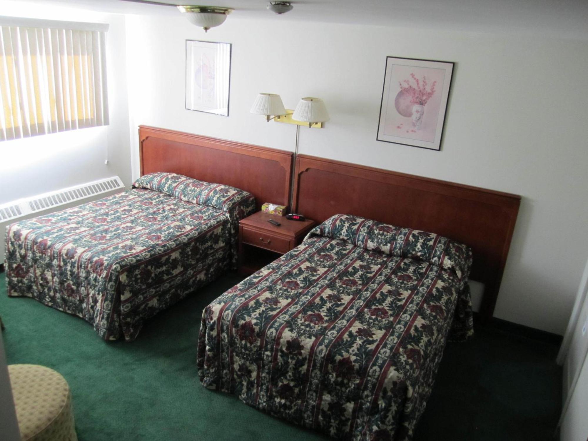 Canadiana Motel Hanover Ngoại thất bức ảnh