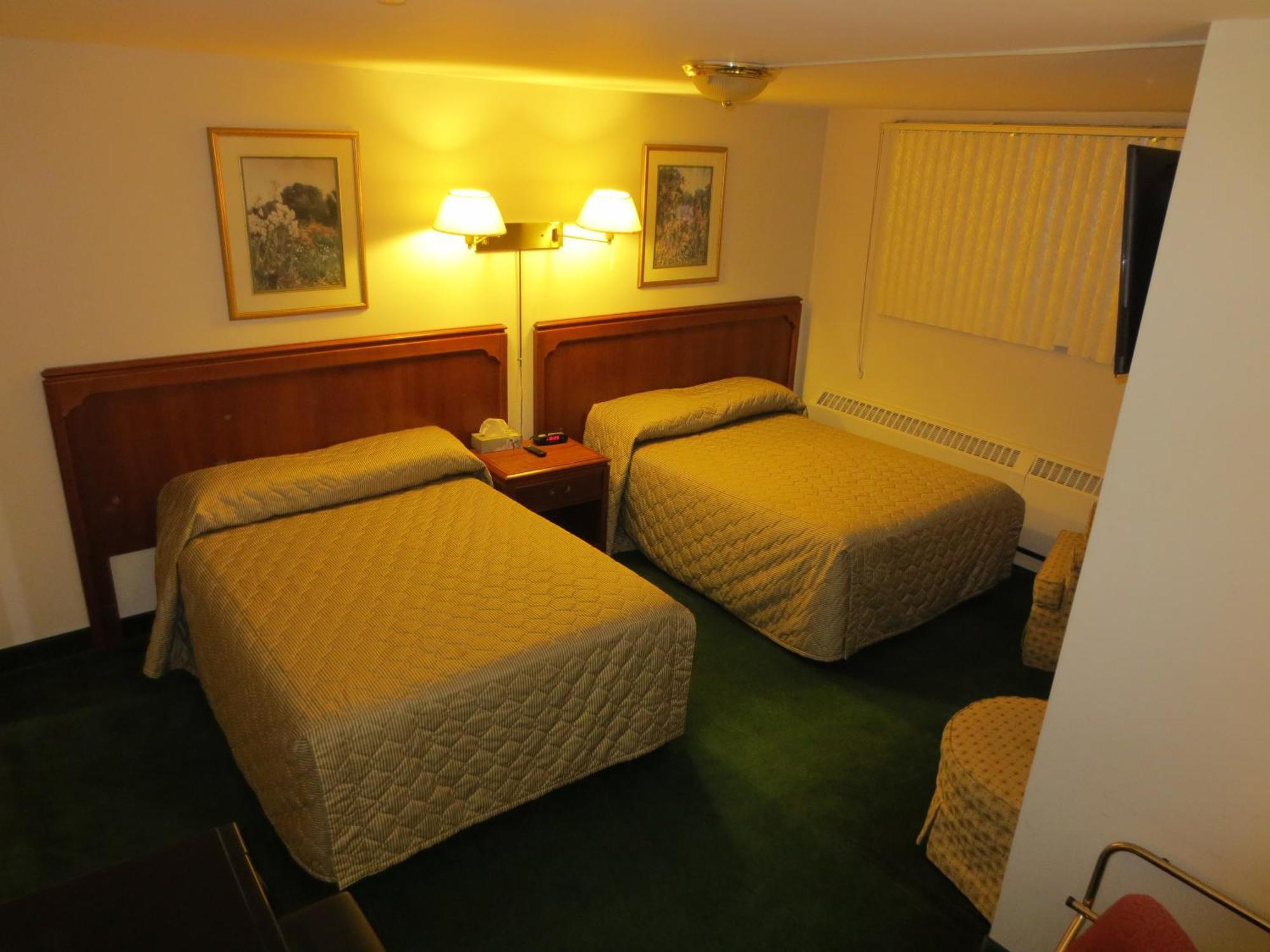 Canadiana Motel Hanover Ngoại thất bức ảnh