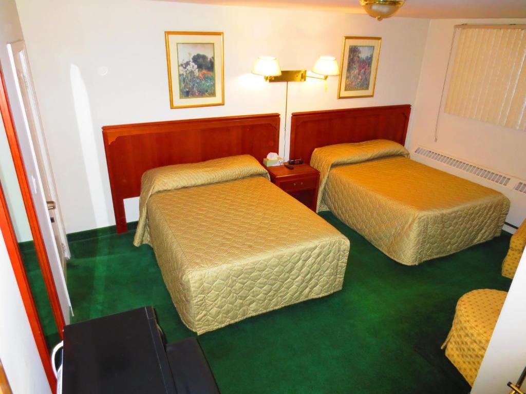 Canadiana Motel Hanover Phòng bức ảnh